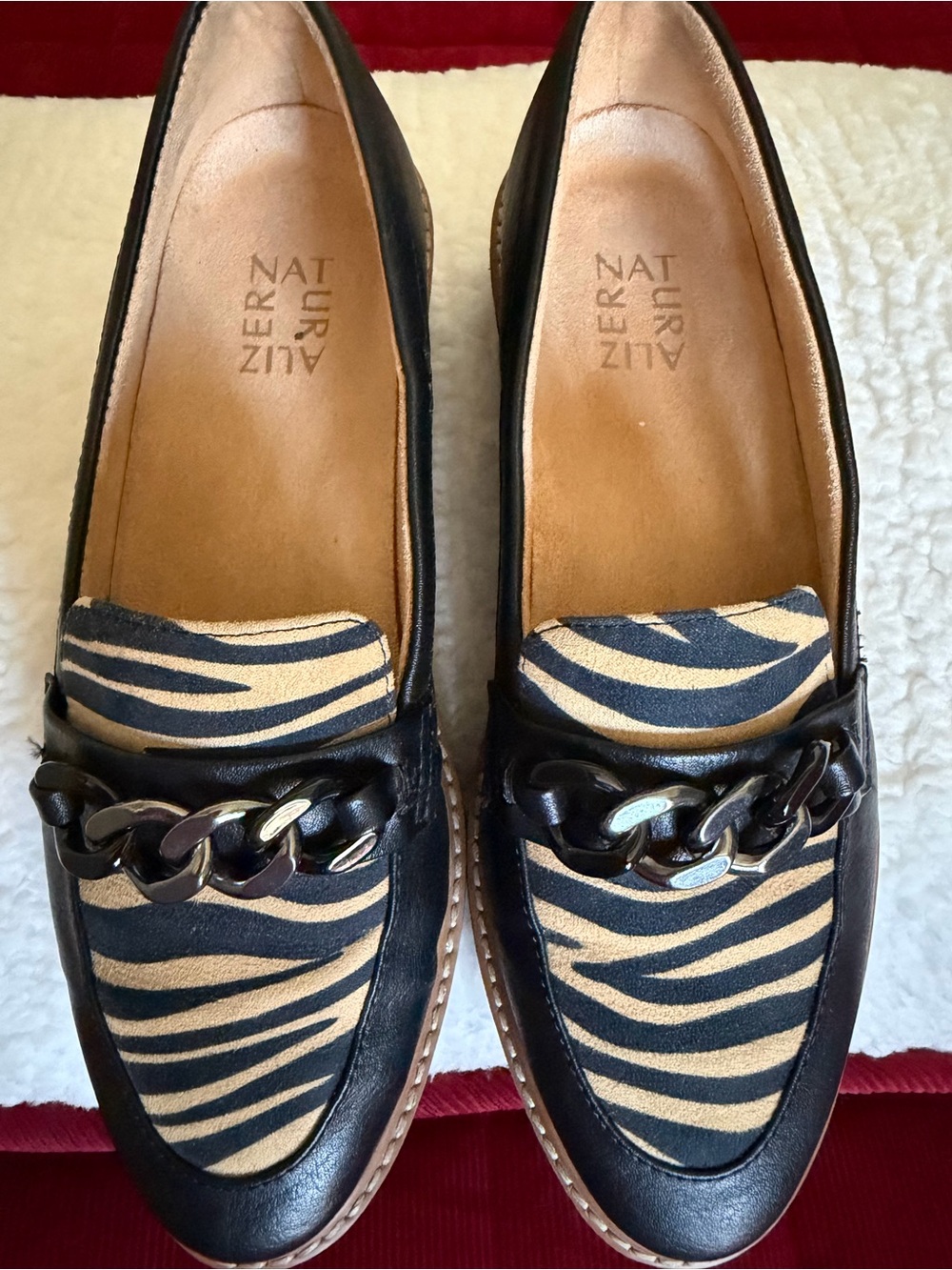 Naturalizer Zebra-Print Chain Loafers in Black and Tan. Size 8.5